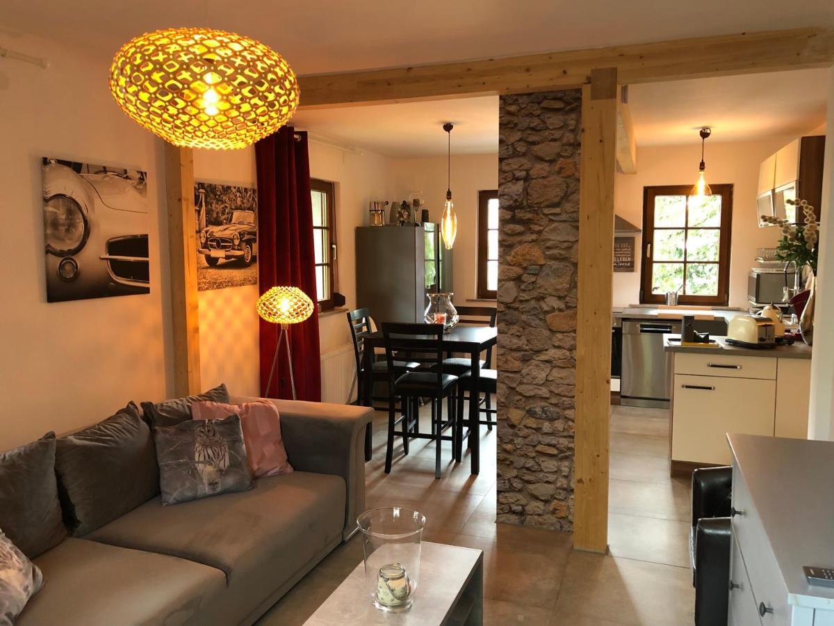 Willkommen Im Casa Felice, Der Wohlfuehl Oase Mit Balkon, 4 Betten Und Homeoffice Platz Aidlingen Exterior foto